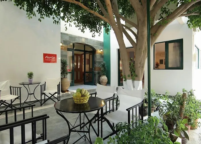 Apartmán Golden Sun Center Apts *