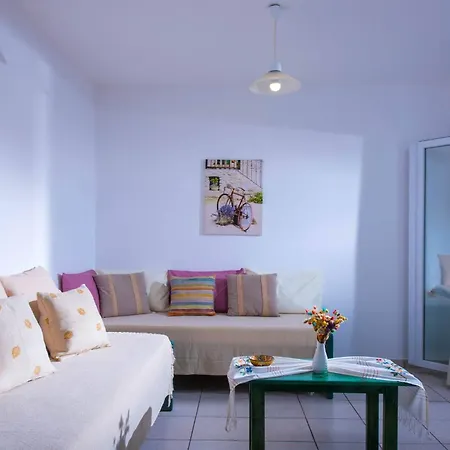 Golden Sun Center Apts דירה *