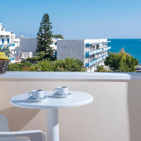 Golden Sun Aparthotel